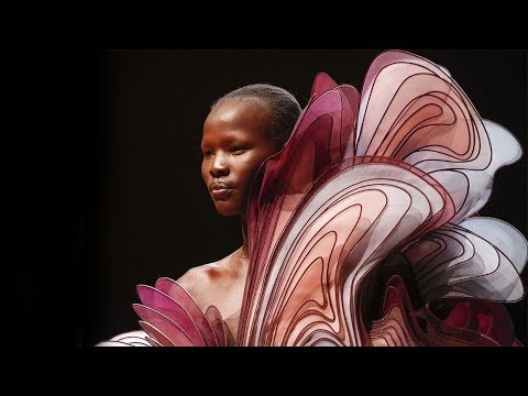 Iris Van Herpen | Haute Couture Spring Summer 2019 Full Show | Exclusive