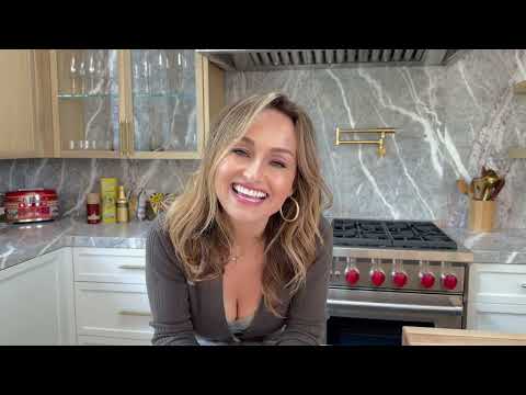 What is Giadzy, Giada De Laurentiis' Company?