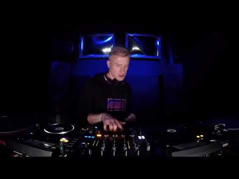 The Blue Oyster: KRZone / 21.11 / 17 - 18