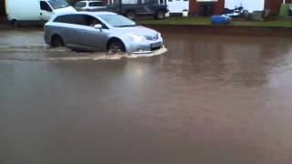 preview picture of video 'River Exe Flooding (25-Nov-2012)'