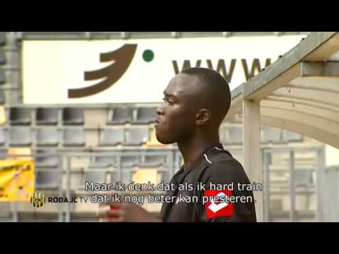 Nieuwe gezichten op eerste training