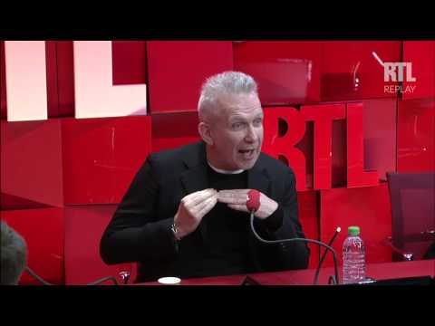 Stéphane Bern welcomes Jean-Paul Gaultier on A la bonne Heure on April 10, 2015 - Part 1 - RTL
