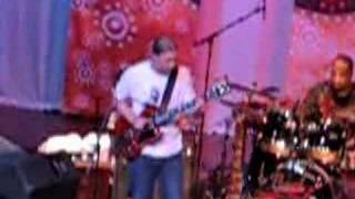 Derek Trucks Band - So Close, So Far Away - Live
