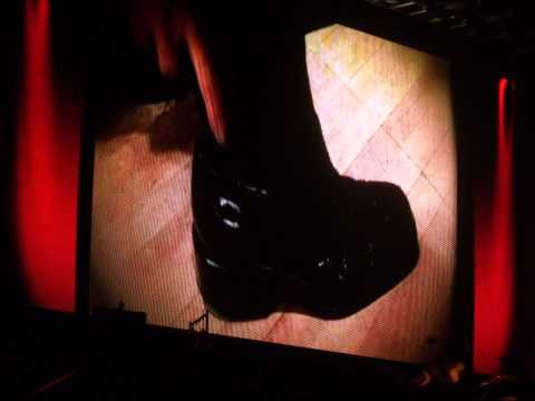 Cliff and the Shadows...Makin' history!.wmv