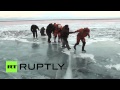 В Бурятии спасли дрейфовавших на льдине рыбаков 