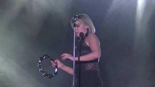 Chenoa - El Tiempo Que Me Das - Tour Soy Humana Donosti 2017