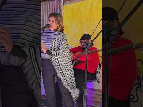 Francisco Giménez y su Arpa paraguaya en Puerto Tirol