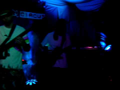Byron Space Circus Live at Fernwood 09 