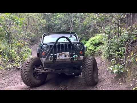 JKs making it look easy! Peacock flats Hawaii on Slip and Slide