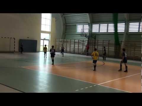 KORONA ZAKRZEWO 0-0 MTS TARNOWIAK 2001