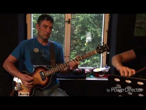 The Acoustics - The Acoustics - I Saw Her Standing (The Beatles)