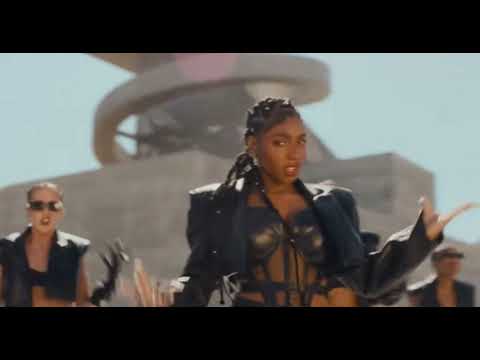 Stan Twitter Normani dancing aggressively to conjure her Wild Side 🦁