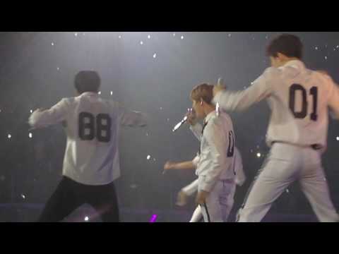 170225 EXOrdiumMNL - Love Me Right