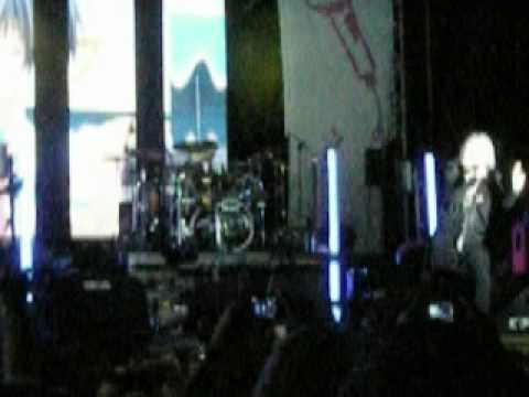 Model-Şey...Belki (Turkcell Bahar Kafası Etkinlikleri Samsun Açılış Şarkısı)