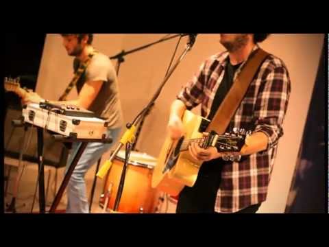 Macondo#16: Nicolò Carnesi + Oratio