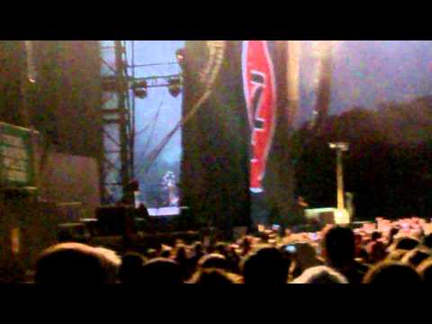 Foo Fighters Milton Keynes 5th September 2015 Opening Everlong