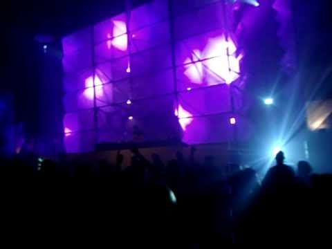 Menno de Jong @ ASOT 500 (Den Bosch) [09.04.2011] part 1