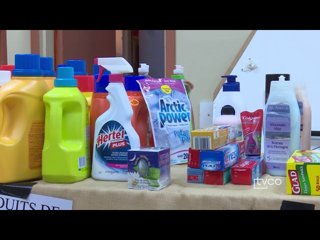 Reportage – Confection de paniers de Noël