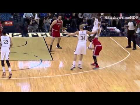 O J  Mayo PUNCHES Greg Stiemsma  Bucks vs Pelicans