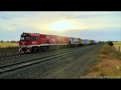 6PM6 Intermodal Freight Train - PoathTV Australian Railways