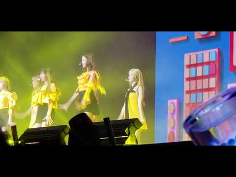 190713 IZ*ONE (So Curious) [Eyes On Me] 1st Concert in Hong Kong