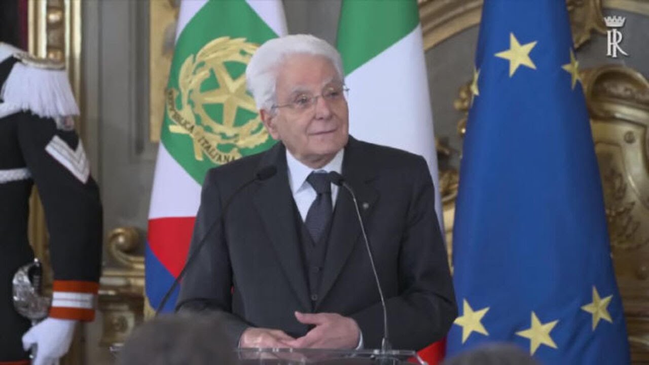 Mattarella: Nuova guerra sanguinaria e due visioni del mondo. Non rassegniamoci all'indifferenza