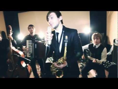 download lagu mp3 mp4 Newlux, download lagu Newlux gratis, unduh video klip Newlux