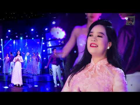 Thể hiện bởi Ngọc Hạ