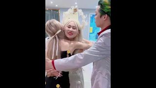 Download lagu The white angel lost the black angel and the clown, then realized their preciousness! mp3
