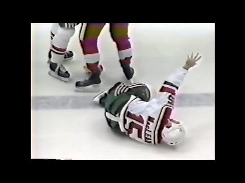 Red Wings - Devils rough stuff 10/4/90