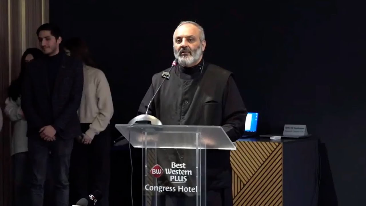 #Ուղիղ. Բագրատ Սրբազանը բանակի օրվա կապակցությամբ հանդիպում է զինվորականների հետ