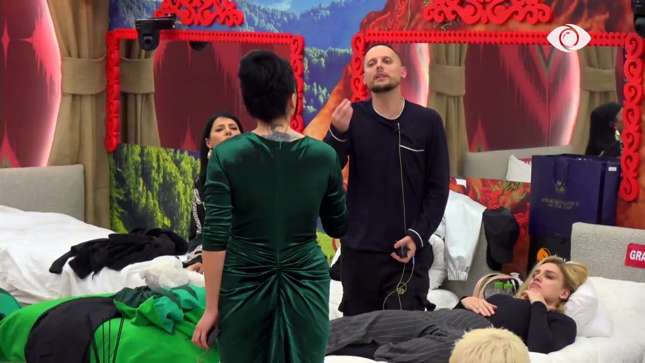 “Ti je vajzë vetë dhe është shumë e shëmtuar kur…”, Graciano debaton me Sarën për Françeskën