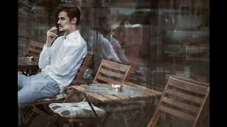 jazz cafe with Frank Sinatra