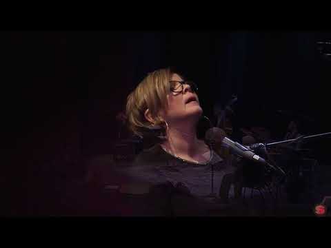 Karrin Allyson "Naimia" LIVE at MCG Jazz
