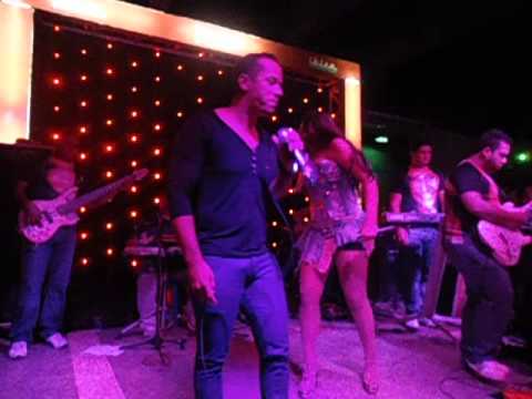 DAYANNE E BANDA ABSOLUTA NO "IBIZA" CLUB