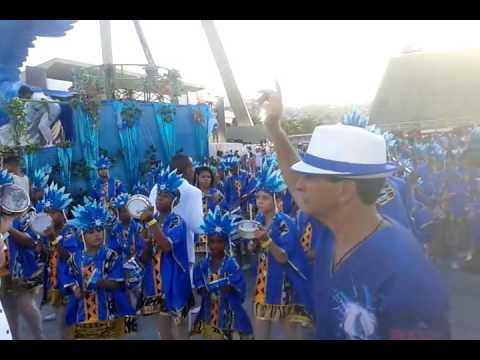 Desfile da Filhos da Águia 2015-2016