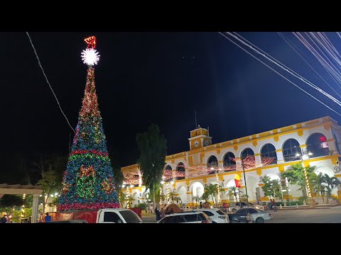 NAVIDAD EN Chiquimula ...#Chiquimula#Parquechiqui#oriente#laperladeoriente