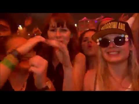 Dimitri Vegas & Like Mike - Leon On Remix | Tomorrowland 2015