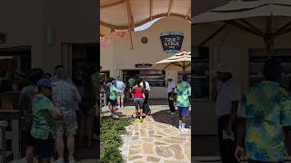 Dining option at Disney’s Lookout Cay. What’s on the Menu? #cruisetour #disney #disneycruise #cruise