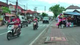 preview picture of video 'Impression of the streets, beach and fishermen of Jimbaran, south Bali, Indonesia'