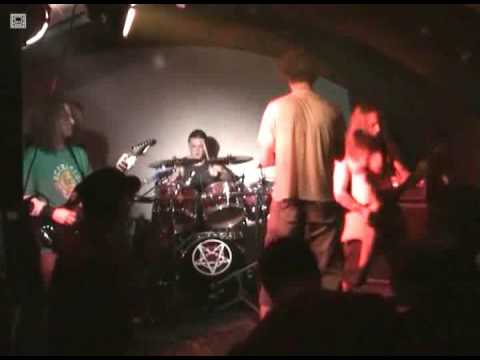 Saars - Public assault