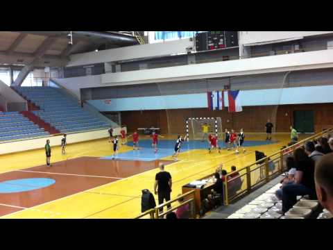 Sandro zabija gol :)