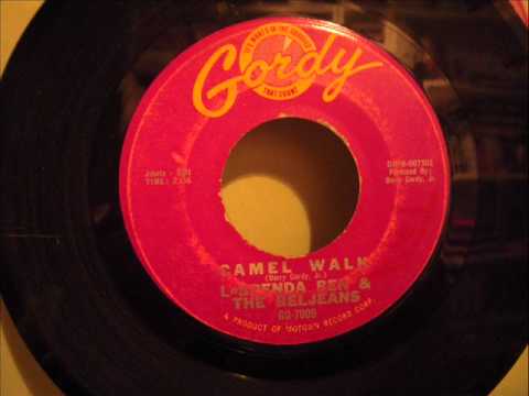 Video thumbnail for Camel Walk