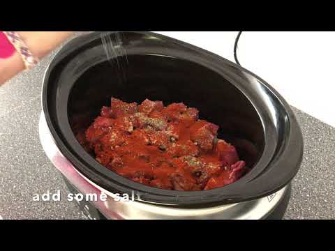 chili with beef from the slowcooker / Crockpot