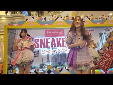 Hi-Touch - Siam Dream งาน Sneakers Showcase @Terminal21 Asok 22/08/63