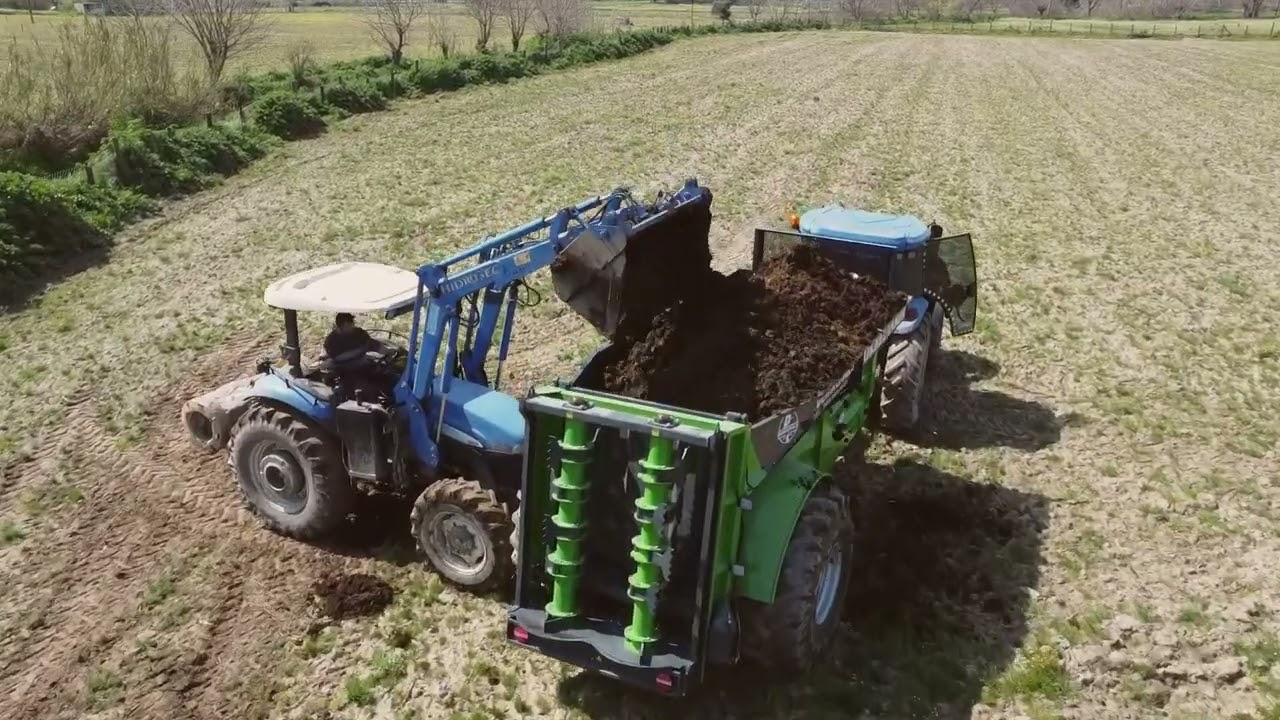 KG 11 KATI GÜBRE DAĞITMA RÖMORKU - MANURE SPREADER