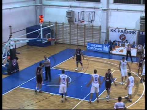 basket.ba: 3. kolo /M/ Radnik - Bosna 77 : 76