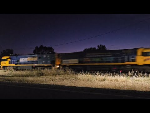 3PM7 PN up "Linfox Express #4" (NR108, NR14, 83P), Perth to Melbourne, 2130, 27/11/25, Murtoa VIC 