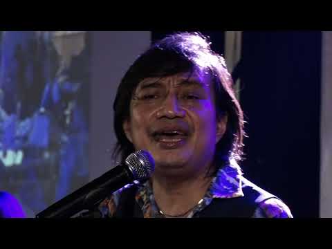 Tak Bisa ke Lain Hati - KLA Project (Live from Friday Fusion at South Quarter Dome)