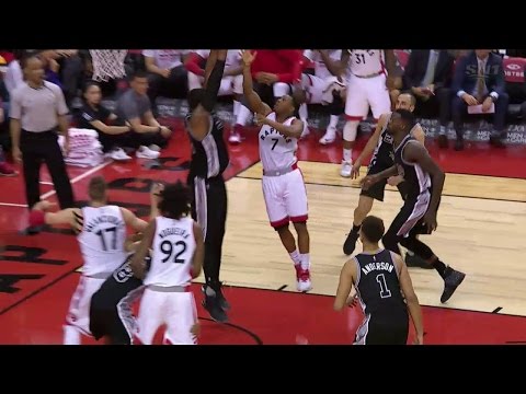 Raptors Highlights: Lowry's Driving Layup - January 24, 2017